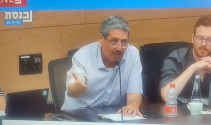 جعفر فرح يشارك في جلسة لجنة الداخلية ويعرض فجوات خطيرة بالمناطق الصناعية